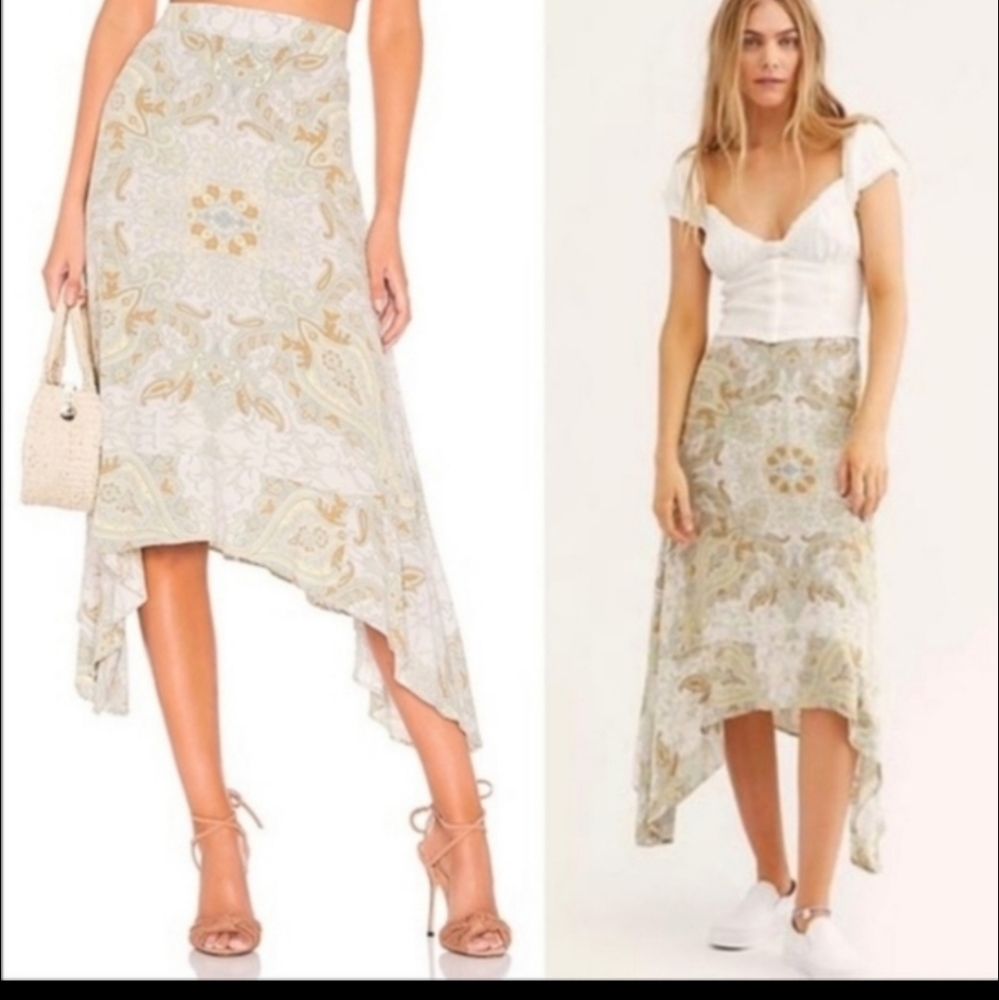 🦋 Free People Skirt NWT sz 6 & 8